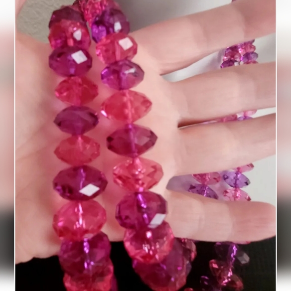 BEADED  DOUBLE STRAND CLEAR PINK & PURPLE FACETED LUCITE BEADS - Picture 7 of 8